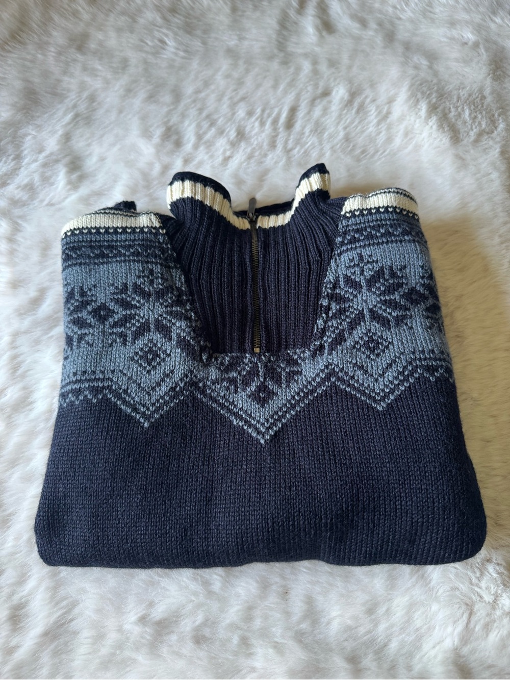 Dale of Norway vintage Navy Blue and Light Gray Zip-Up Nordic Knit Sweater